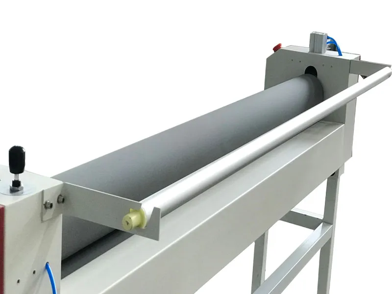 63 Inches Manual Low Temperature Laminator with Best Price