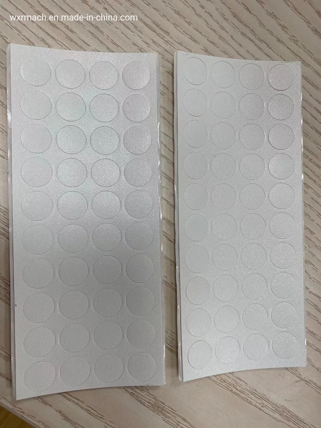 Adhesive Tape Kiss Cutting Machine with Slitting Function Foam Sheet Cutting Machine