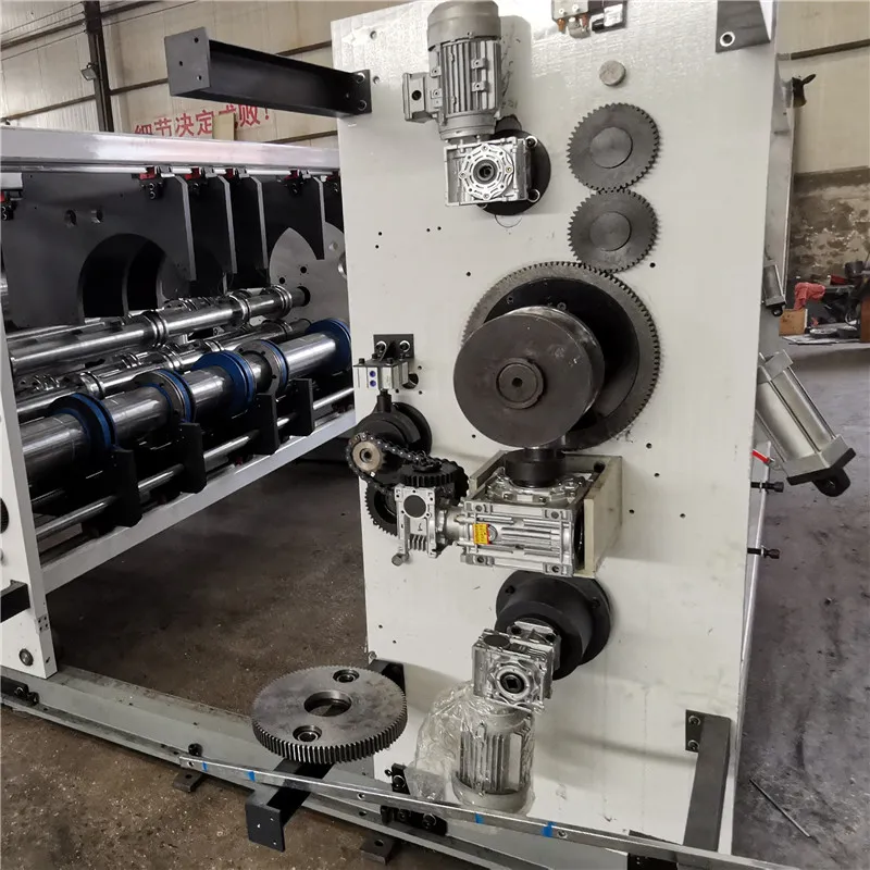 Automatic High Speed 5 Colors Flexo Printing/Slotting/Die-Cutting Machine