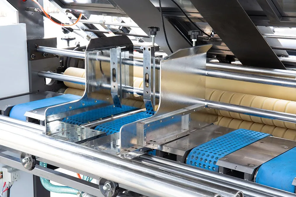 Automatic Single Side Flute Corrugated Cardboard Paper Laminating Machine for 1450/1650mm