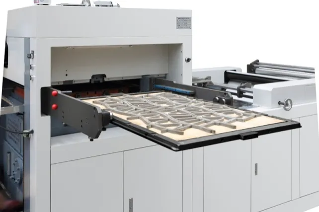 Feida Brand Fdq-1100*780 Automatic Deep Embossing and Stripping Die Cutting Machine
