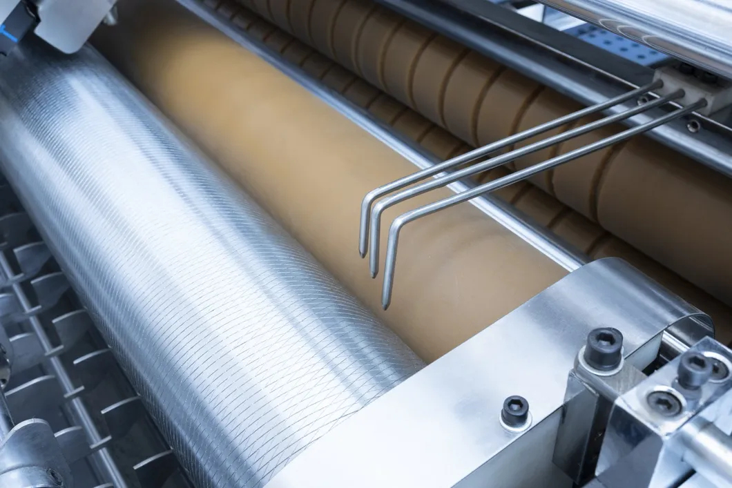 Gfm-1450z/1650z Automatic High-Speed Flute Laminating Machine