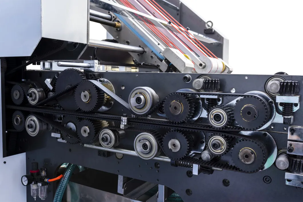 High Quality High Speed Servo Automatic Intelligent Flute Laminating Machine