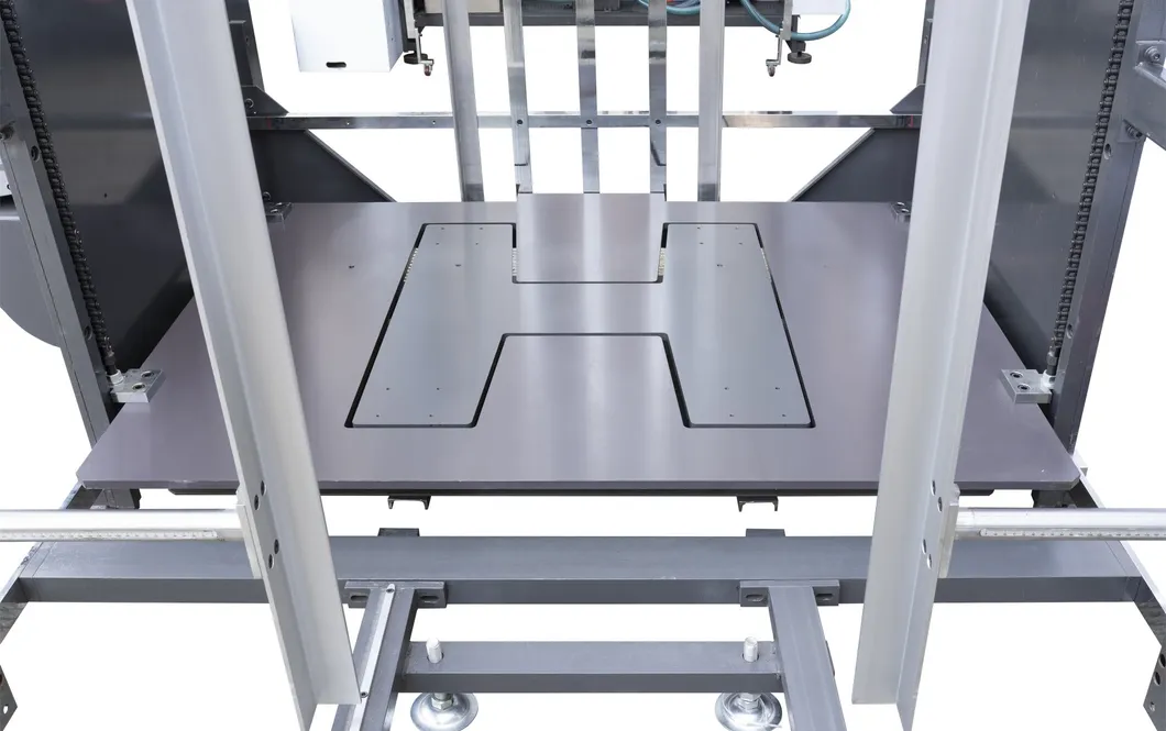 High Quality High Speed Servo Automatic Intelligent Flute Laminating Machine