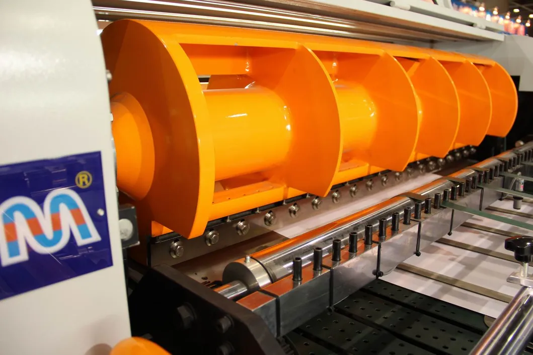 Paper Cutting Machine (1400)