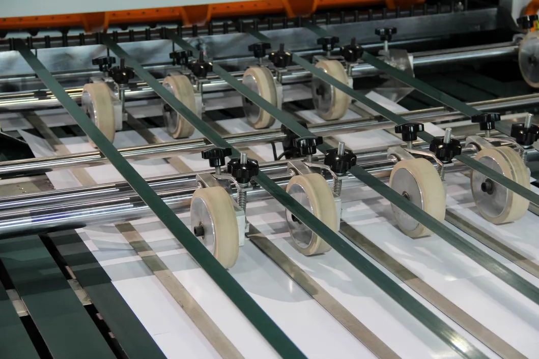Paper Cutting Machine (1400)